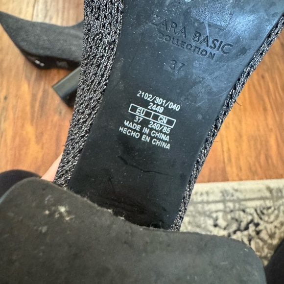 Zara Black and Silver Knit Sock Boots Size 37 - Picture 7 of 8